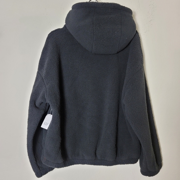 GAP Black Half-Zip Sherpa Hoodie - Picture 4 of 4